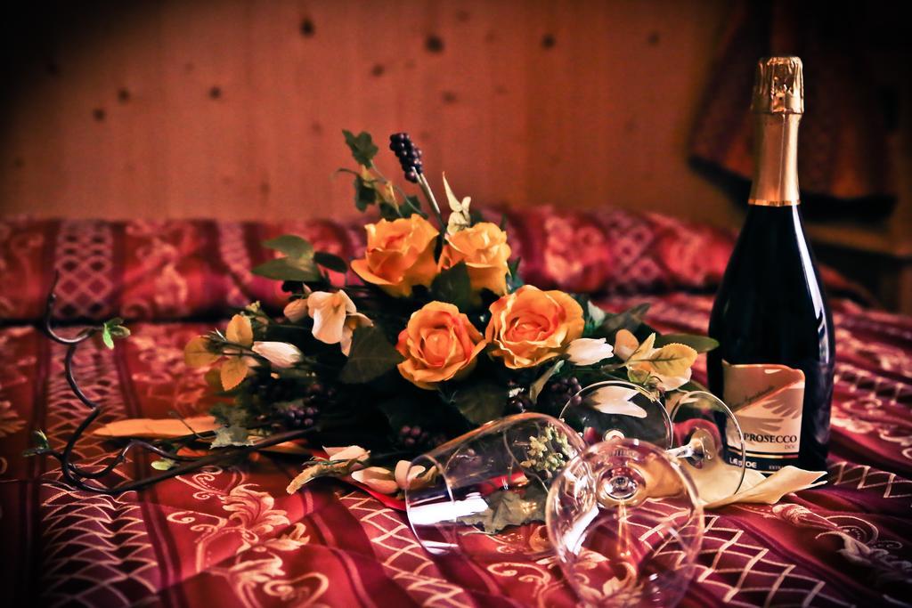 Villa Elena B&B Hotel San Martino Di Castrozza Eksteriør billede