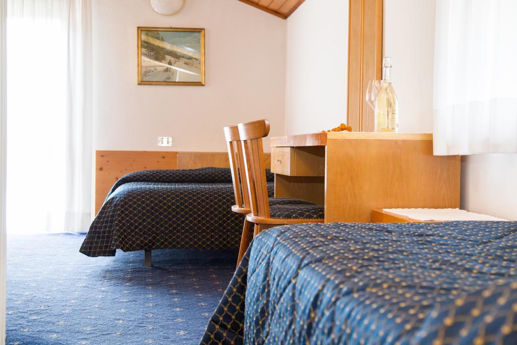 Villa Elena B&B Hotel San Martino Di Castrozza Eksteriør billede