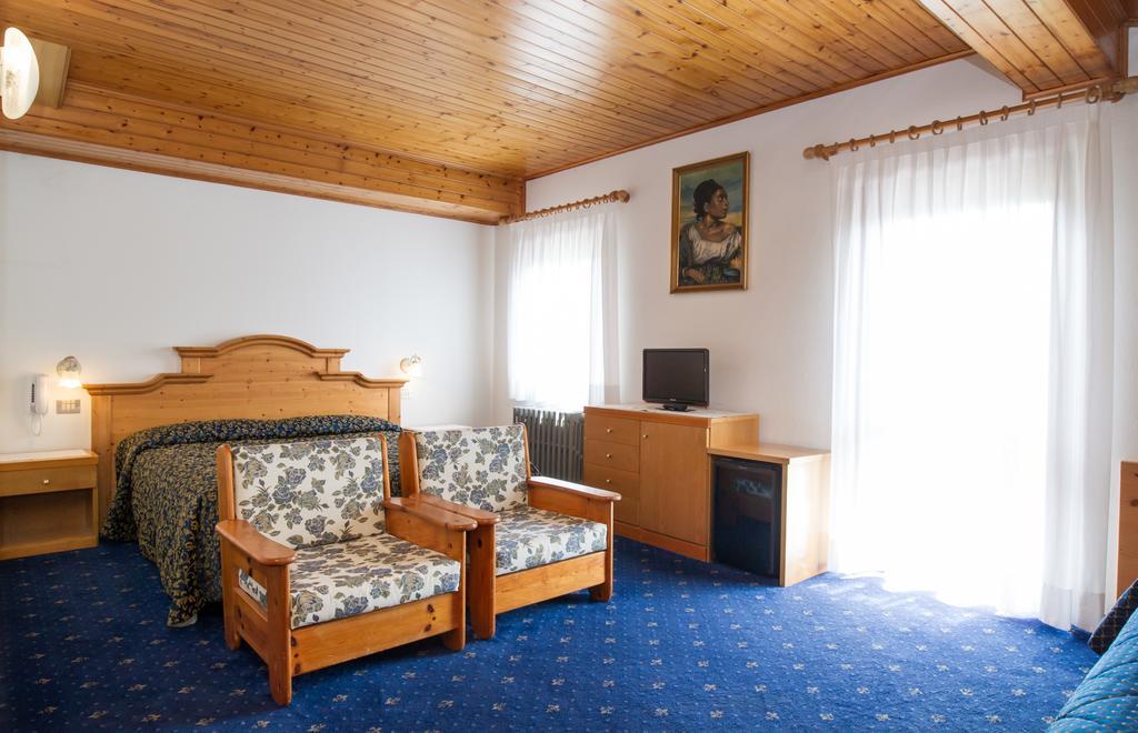 Villa Elena B&B Hotel San Martino Di Castrozza Eksteriør billede